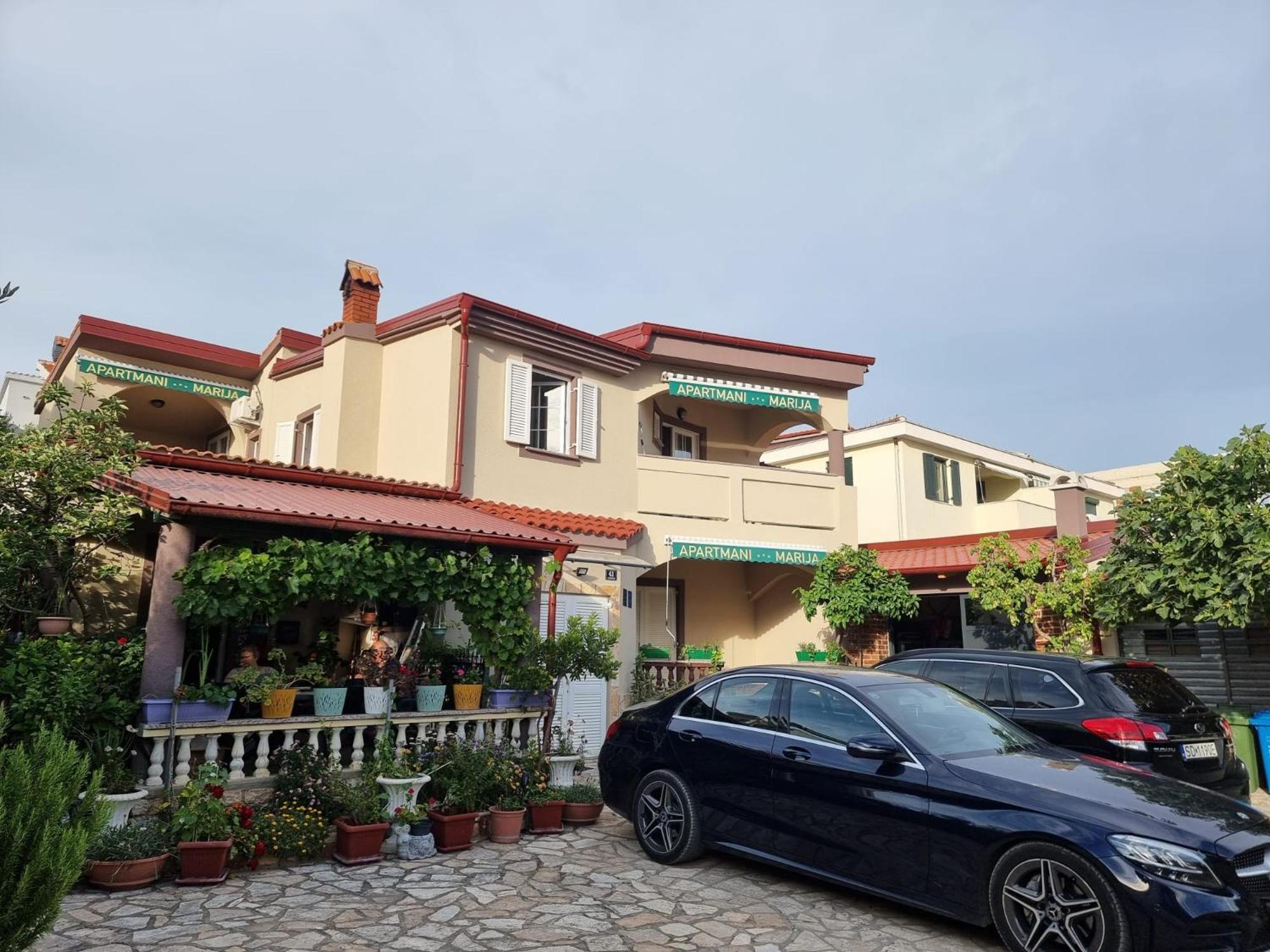 Apartmani Marija コラン エクステリア 写真
